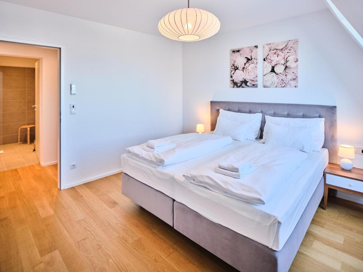 Myfavorit Apartments - Spacious Apartments Next To Puplic Transport U1 Direct Connection To Citycenter Wien Exteriör bild