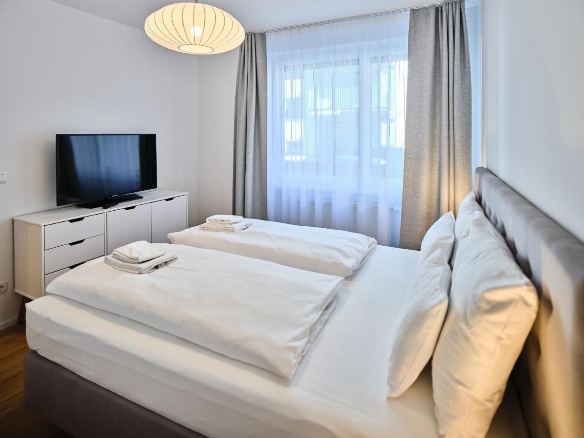 Myfavorit Apartments - Spacious Apartments Next To Puplic Transport U1 Direct Connection To Citycenter Wien Exteriör bild