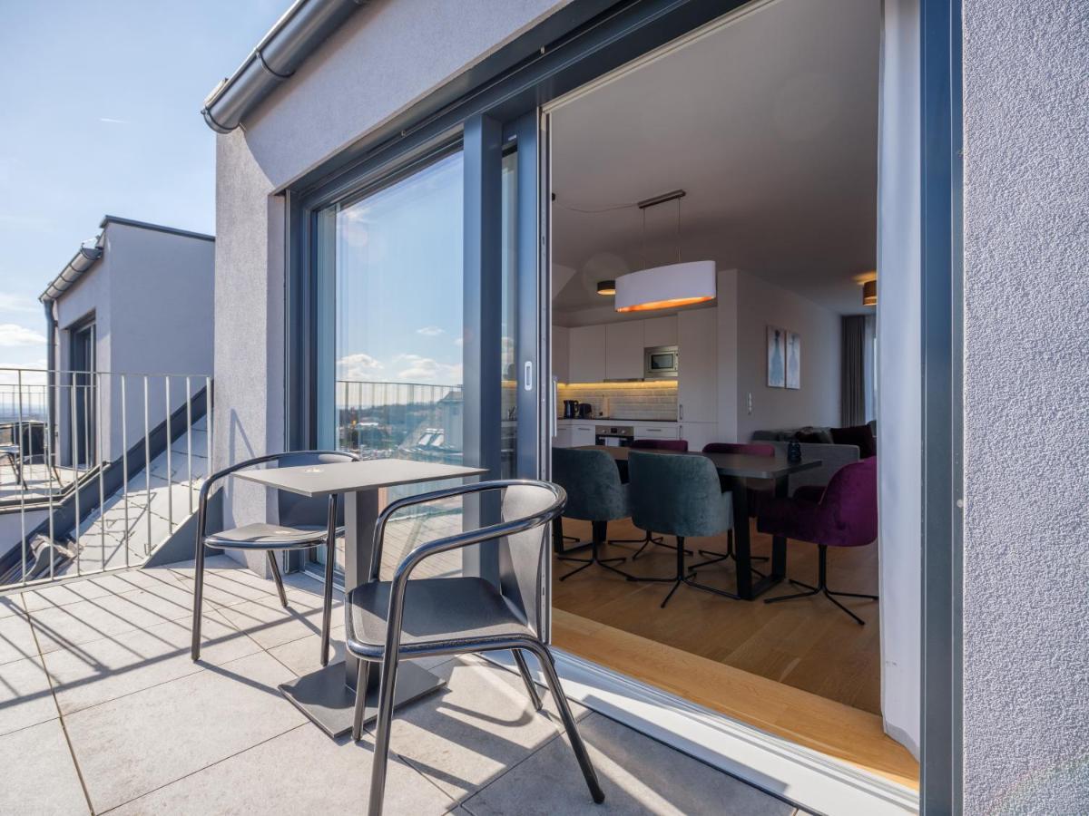 Myfavorit Apartments - Spacious Apartments Next To Puplic Transport U1 Direct Connection To Citycenter Wien Exteriör bild