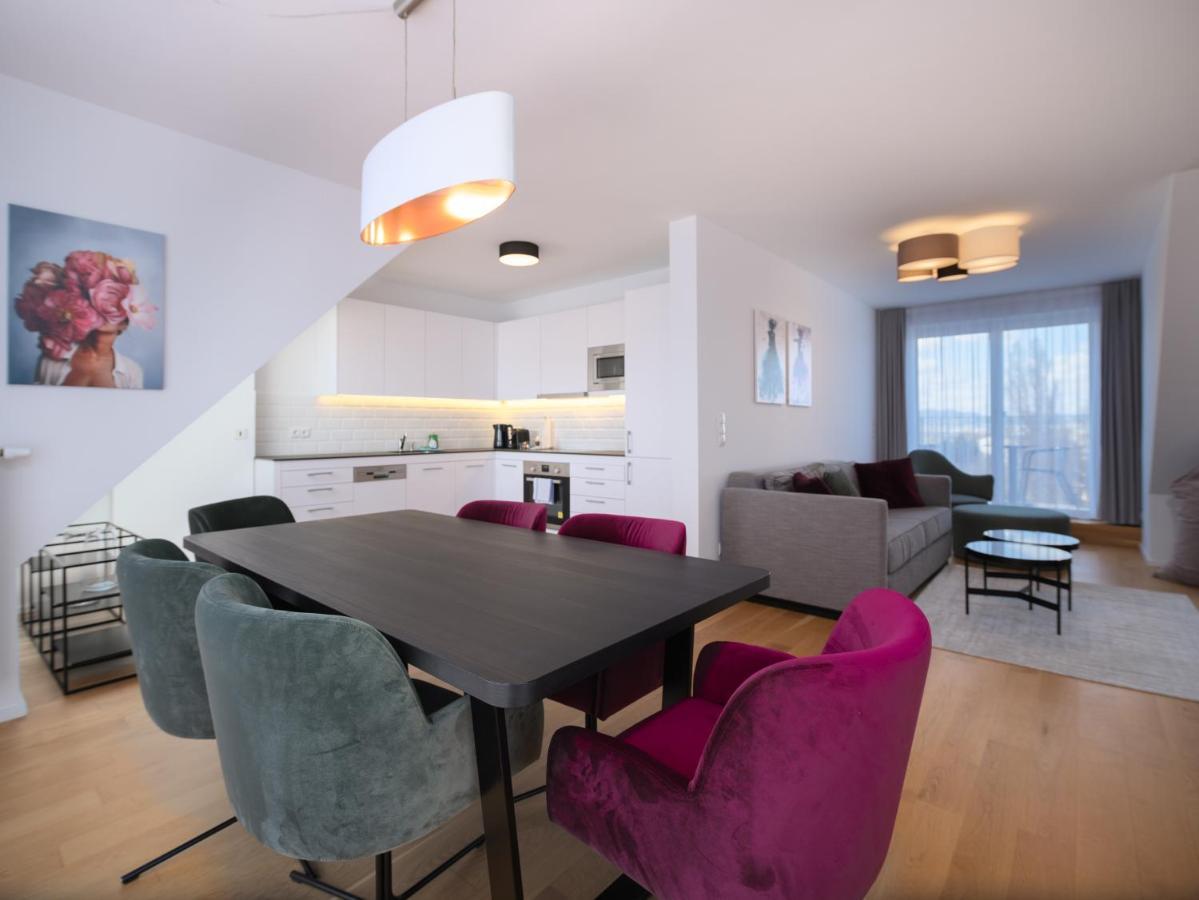 Myfavorit Apartments - Spacious Apartments Next To Puplic Transport U1 Direct Connection To Citycenter Wien Exteriör bild